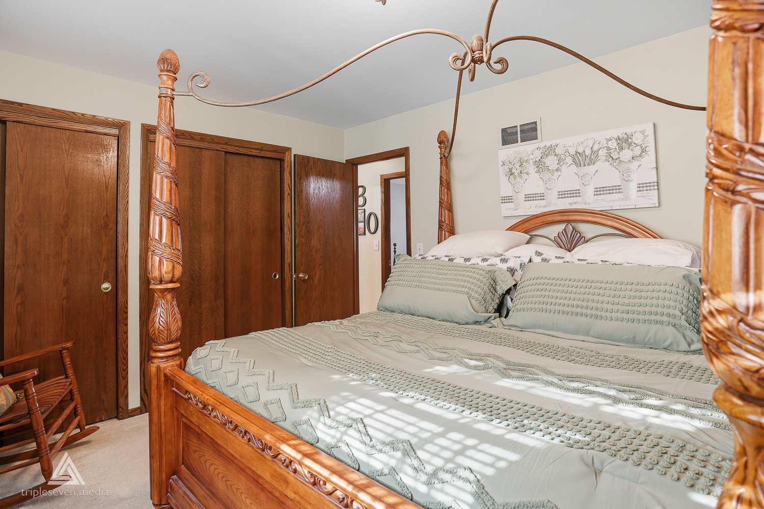 6346 90TH Street, Oak Lawn, IL 60453