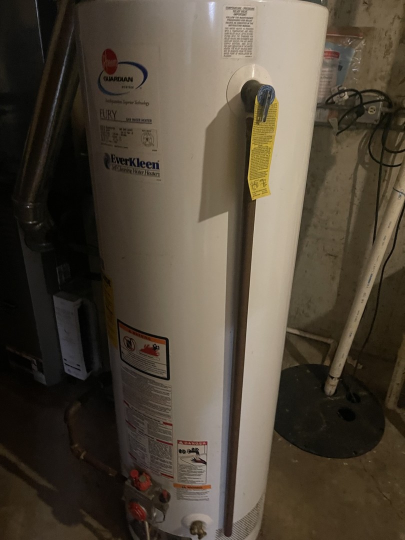 1026 Briarcliffe Boulevard, Wheaton, IL 60189