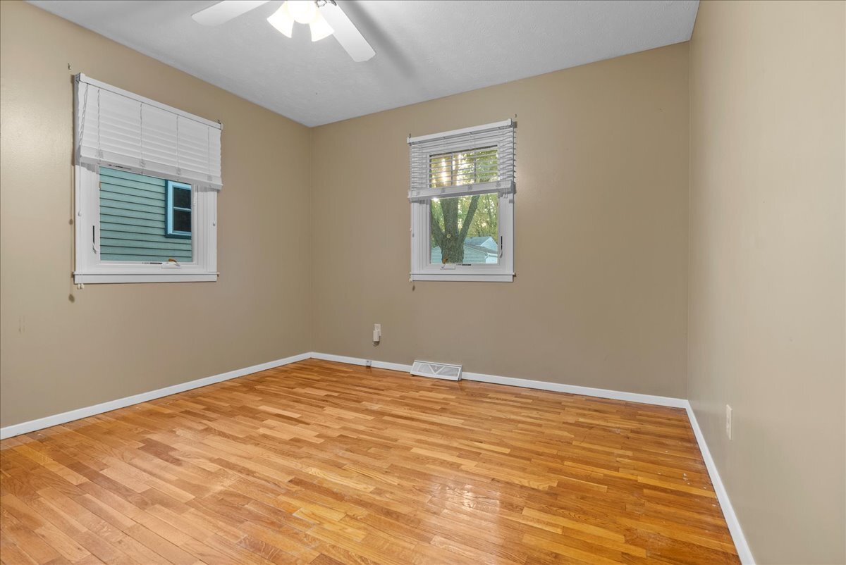 1224 Townley Drive, Bloomington, IL 61704