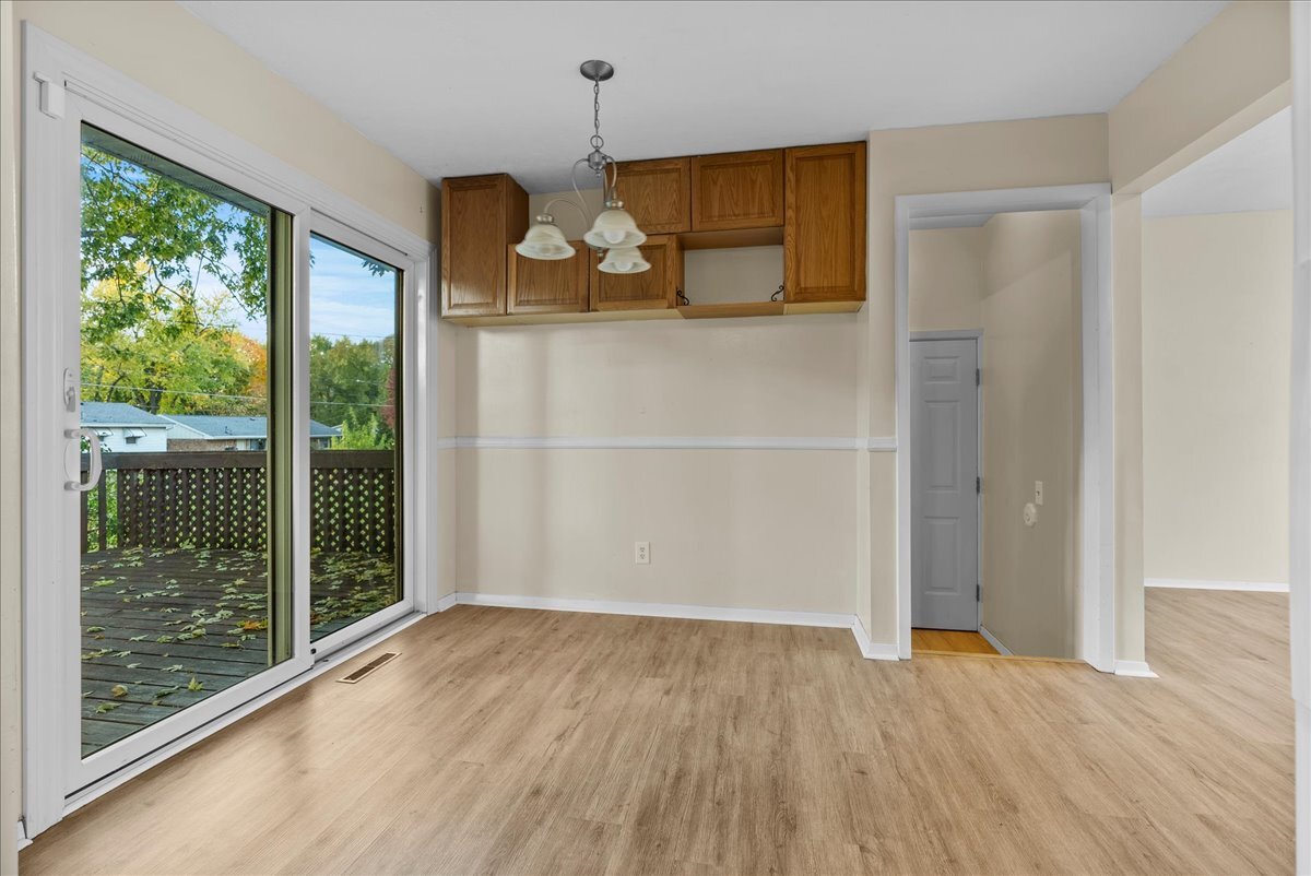 1224 Townley Drive, Bloomington, IL 61704