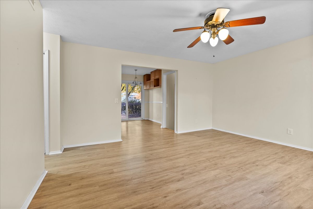 1224 Townley Drive, Bloomington, IL 61704