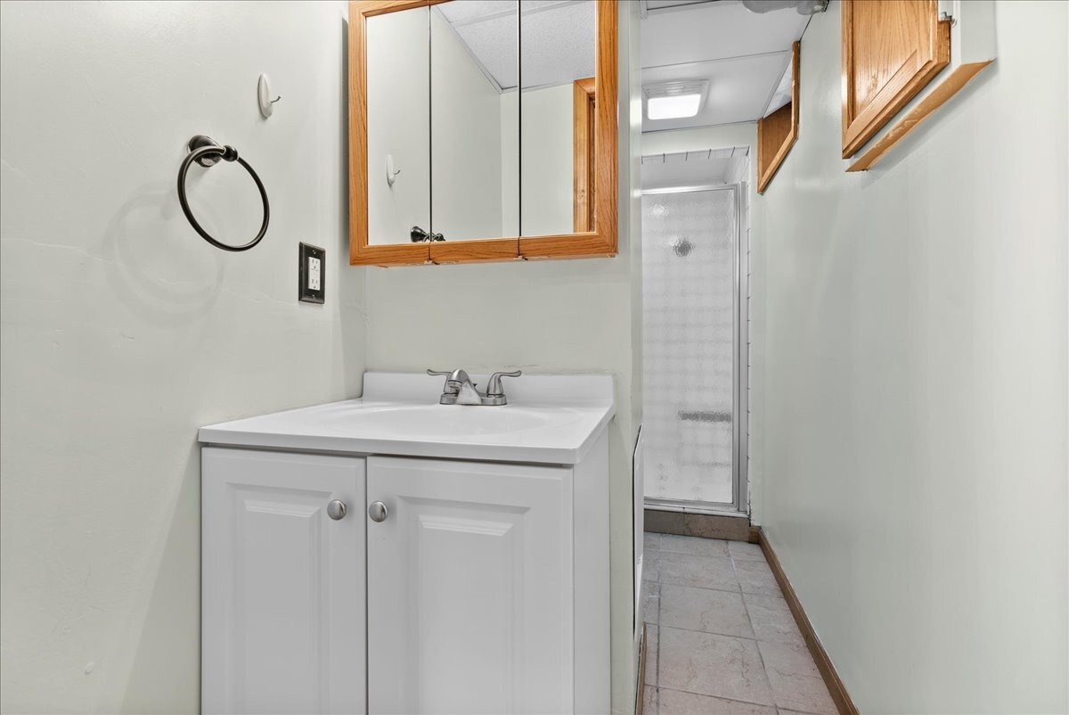 1224 Townley Drive, Bloomington, IL 61704