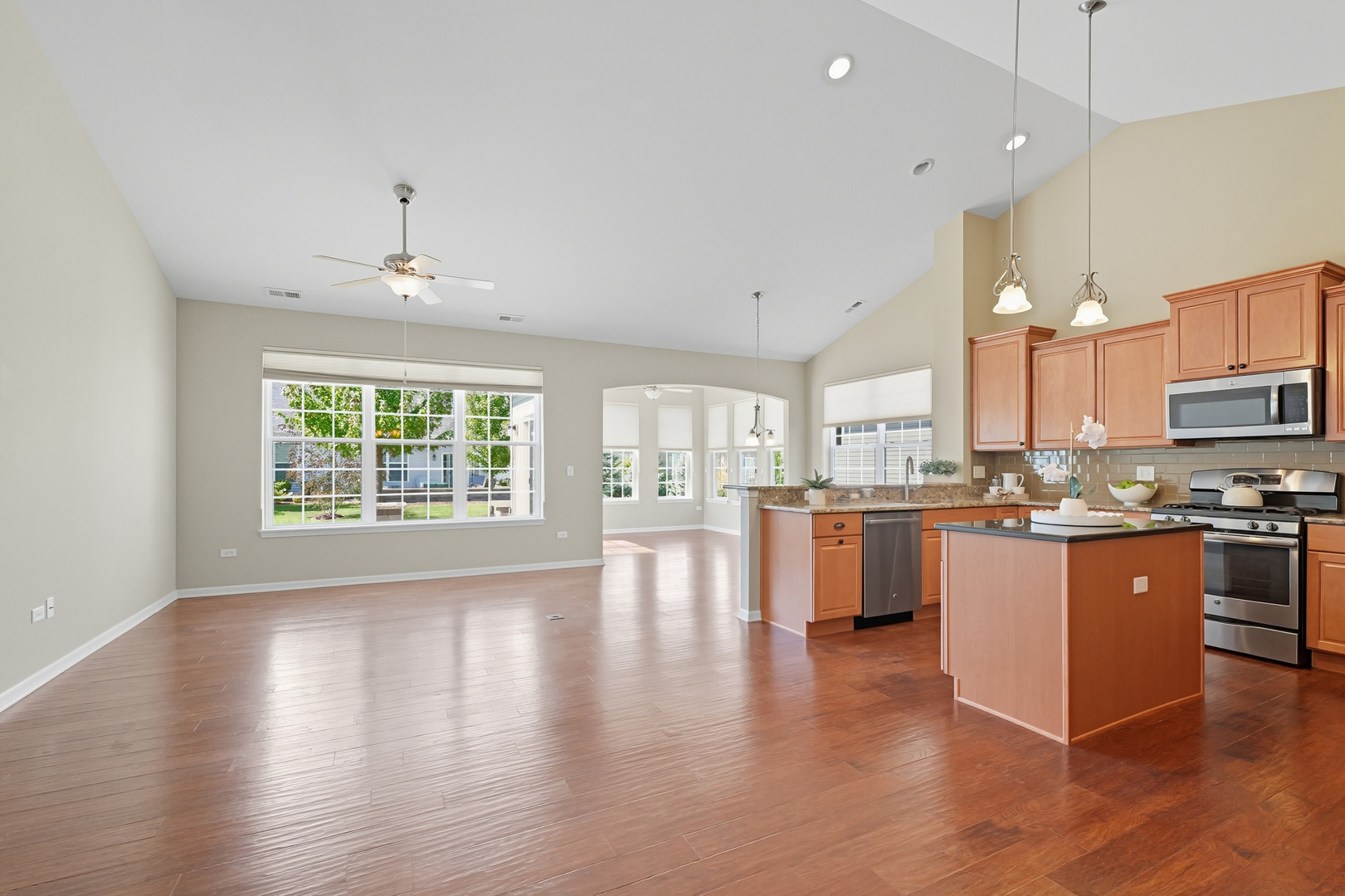 2615 Cranbrook Street, Naperville, IL 60564