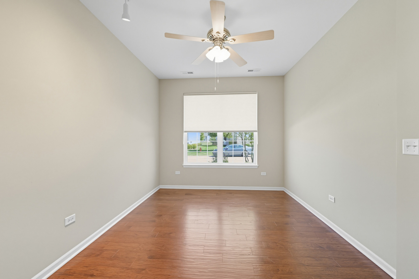 2615 Cranbrook Street, Naperville, IL 60564