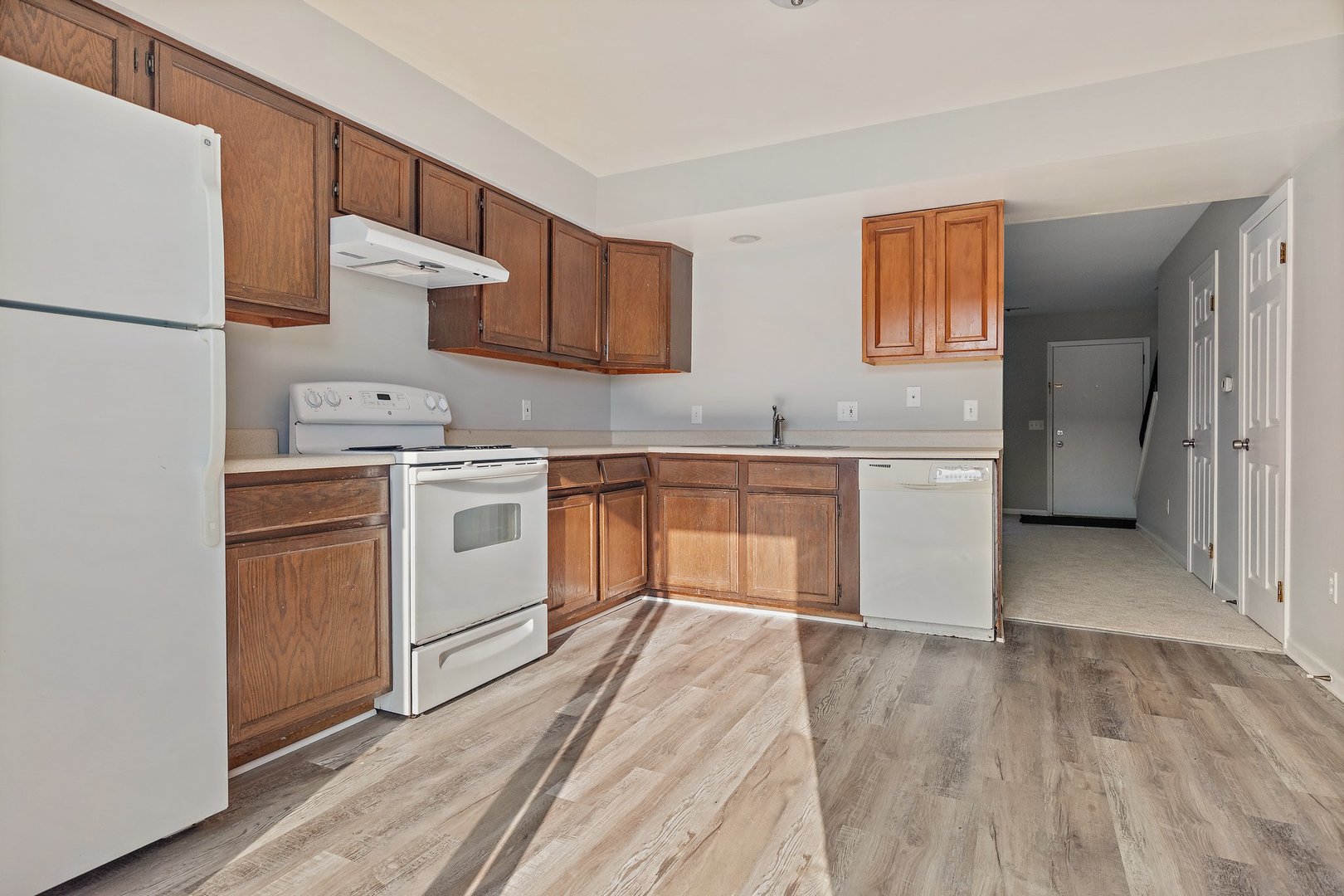 1696 Shamrock Court, Aurora, IL 60505