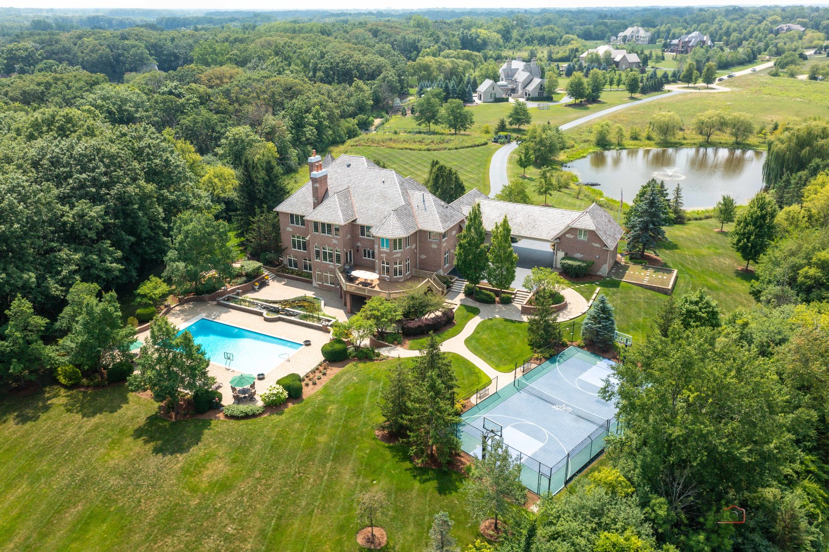 5 Jennifer Court, Barrington, IL 60010