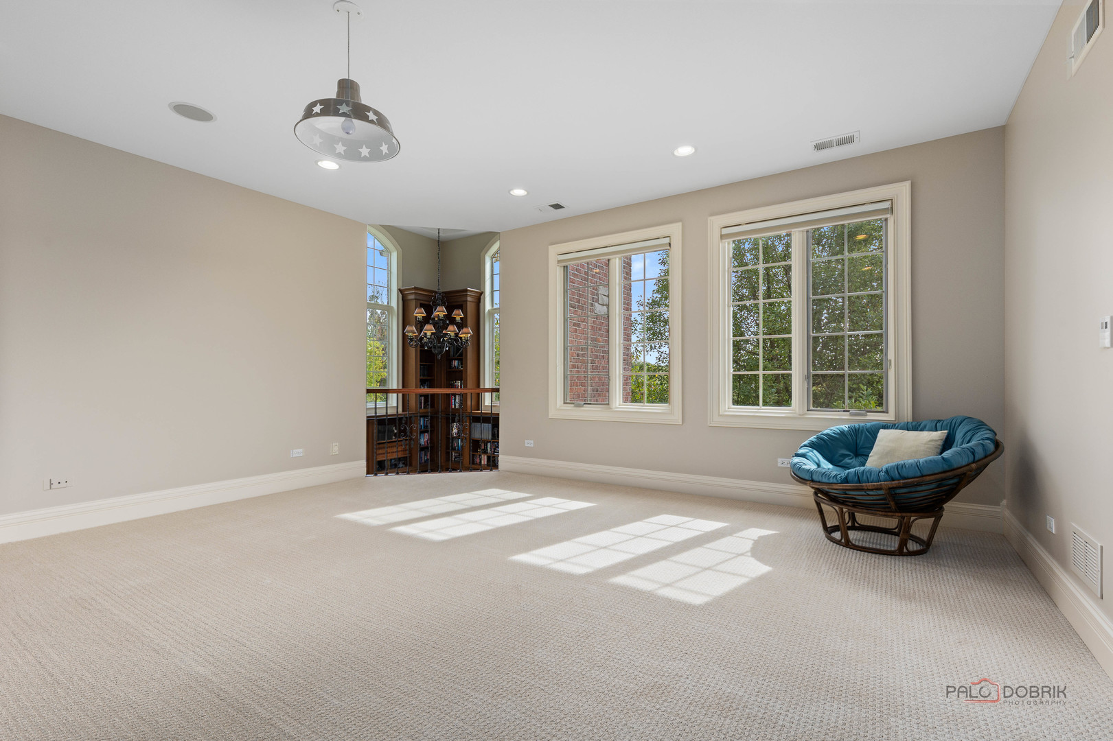 5 Jennifer Court, Barrington, IL 60010