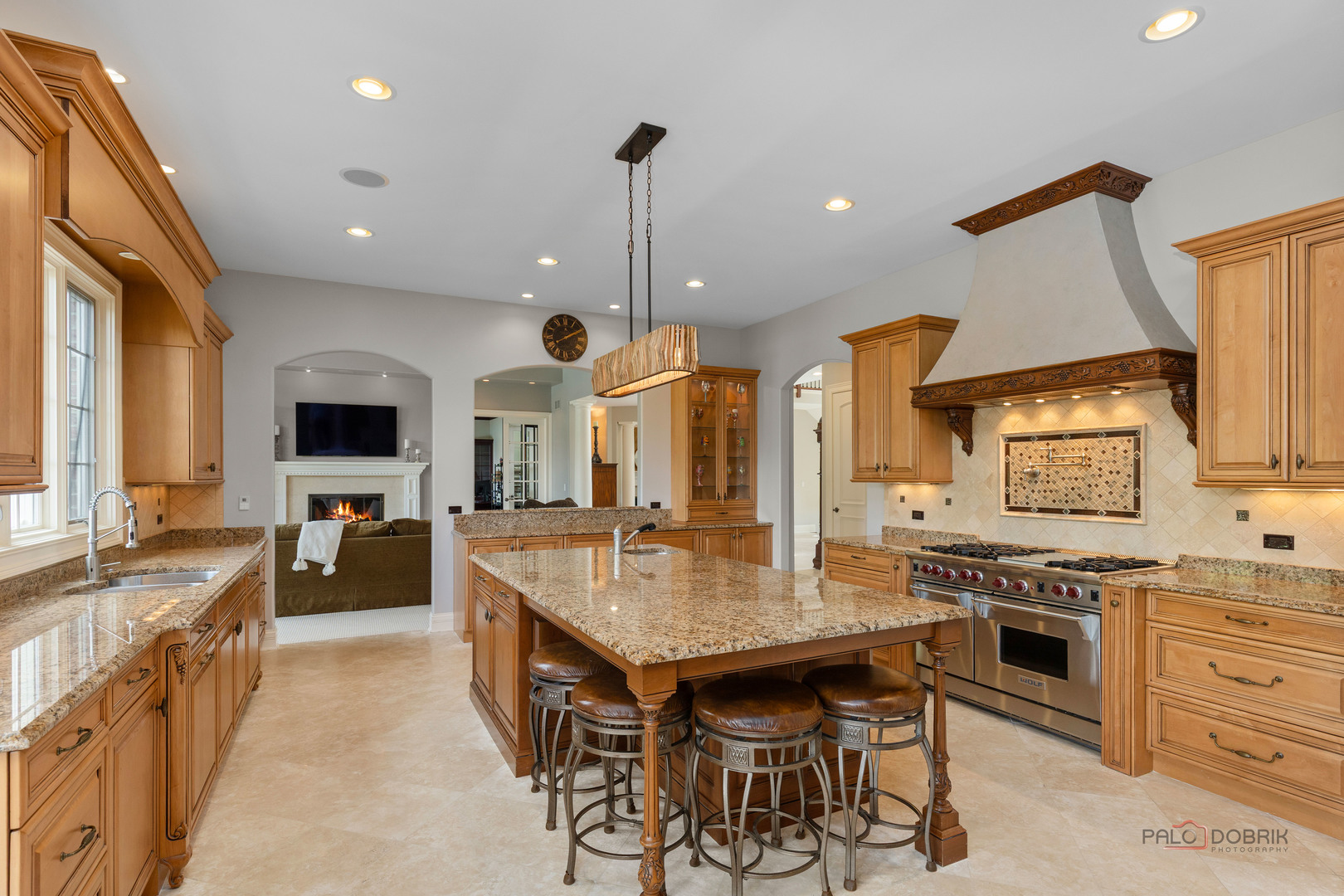 5 Jennifer Court, Barrington, IL 60010