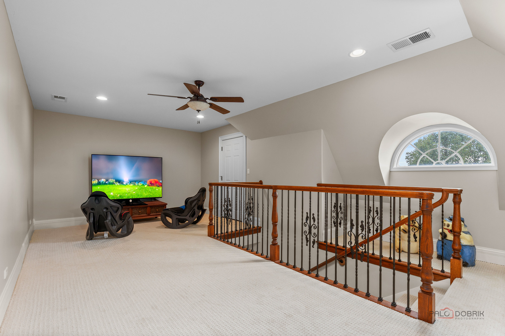 5 Jennifer Court, Barrington, IL 60010