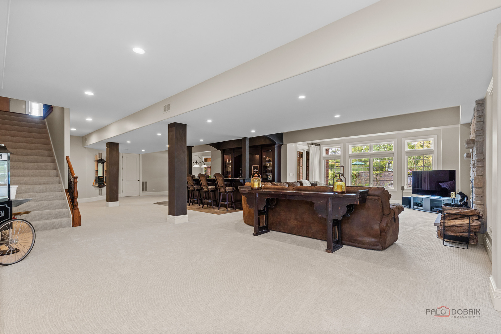 5 Jennifer Court, Barrington, IL 60010