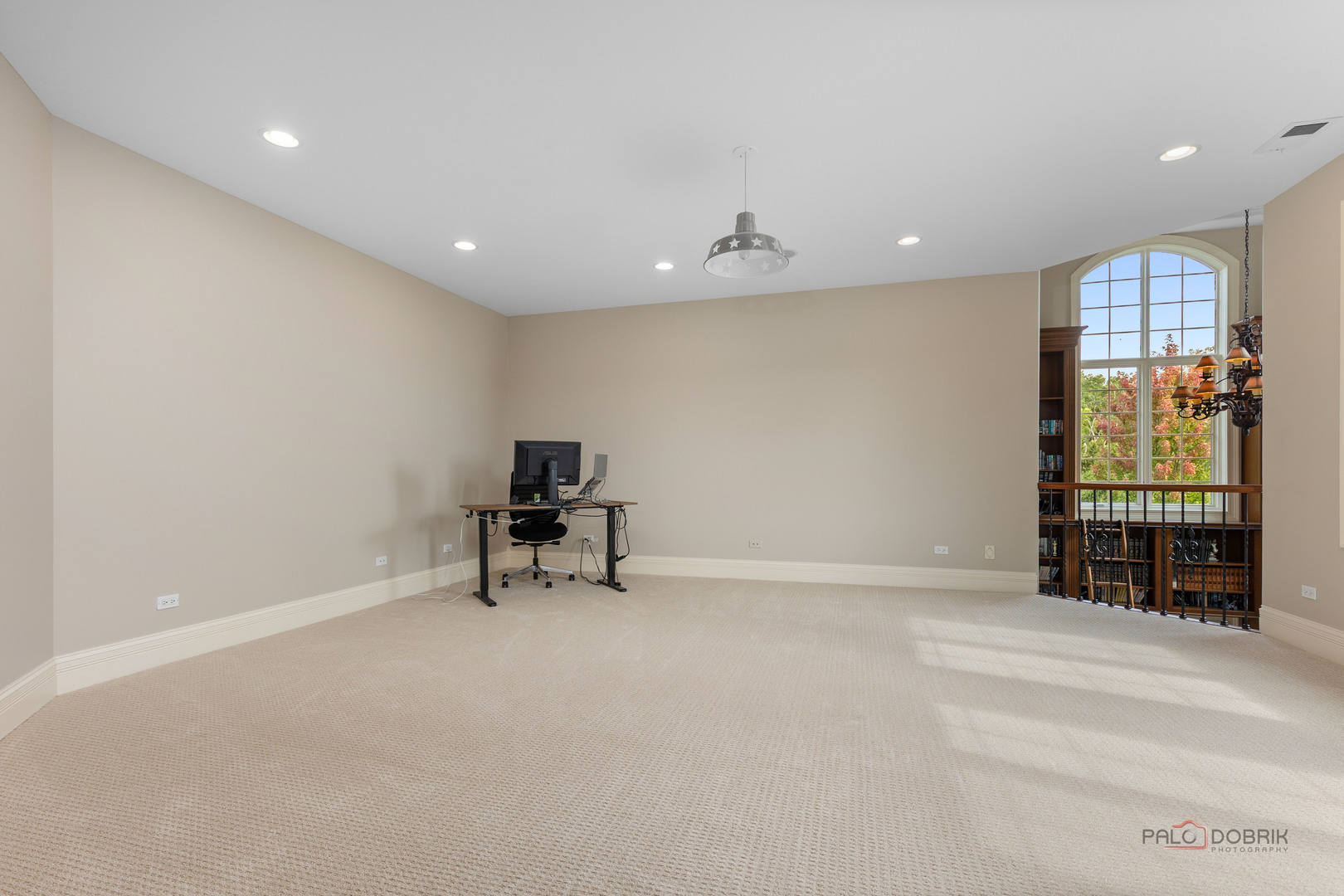 5 Jennifer Court, Barrington, IL 60010