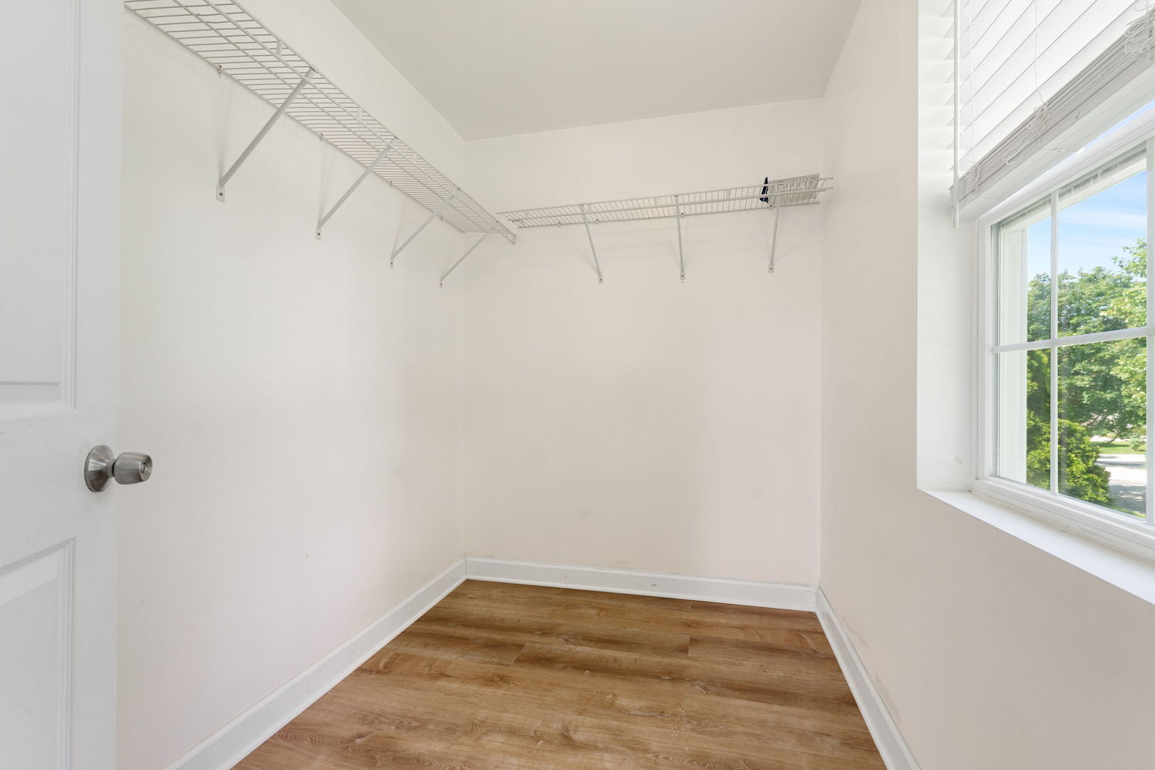 201 W Potomac Avenue, Lombard, IL 60148