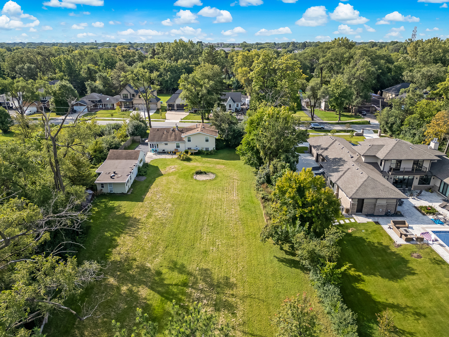 300 60th Street, Downers Grove, IL 60516