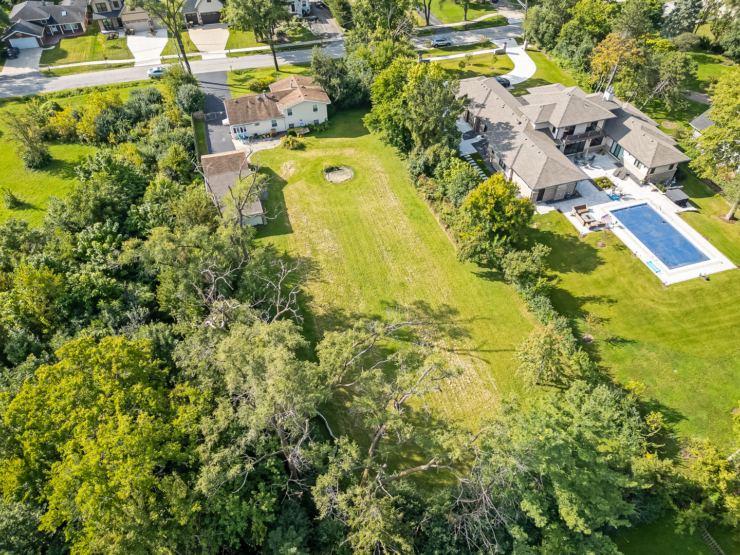 300 60th Street, Downers Grove, IL 60516