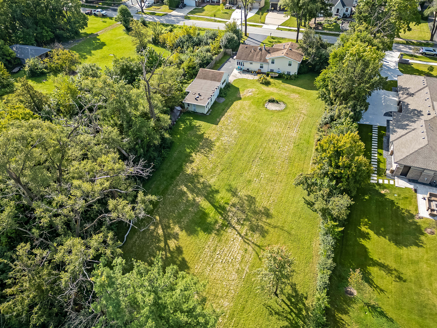 300 60th Street, Downers Grove, IL 60516