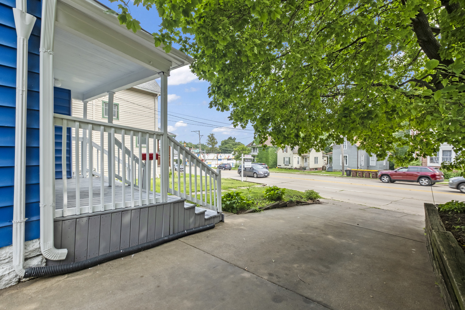 1722 Charles Street, Rockford, IL 61104