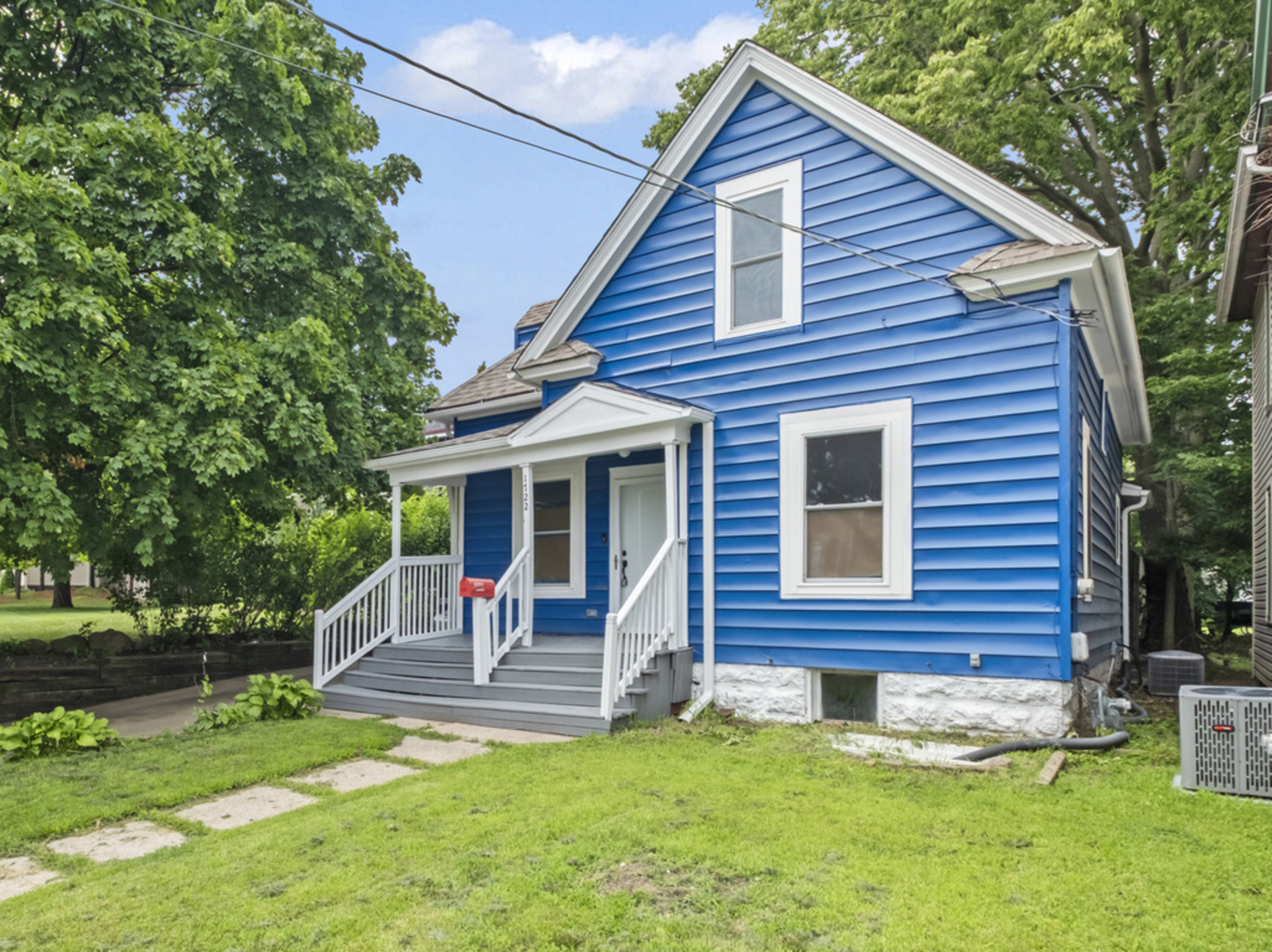 1722 Charles Street, Rockford, IL 61104