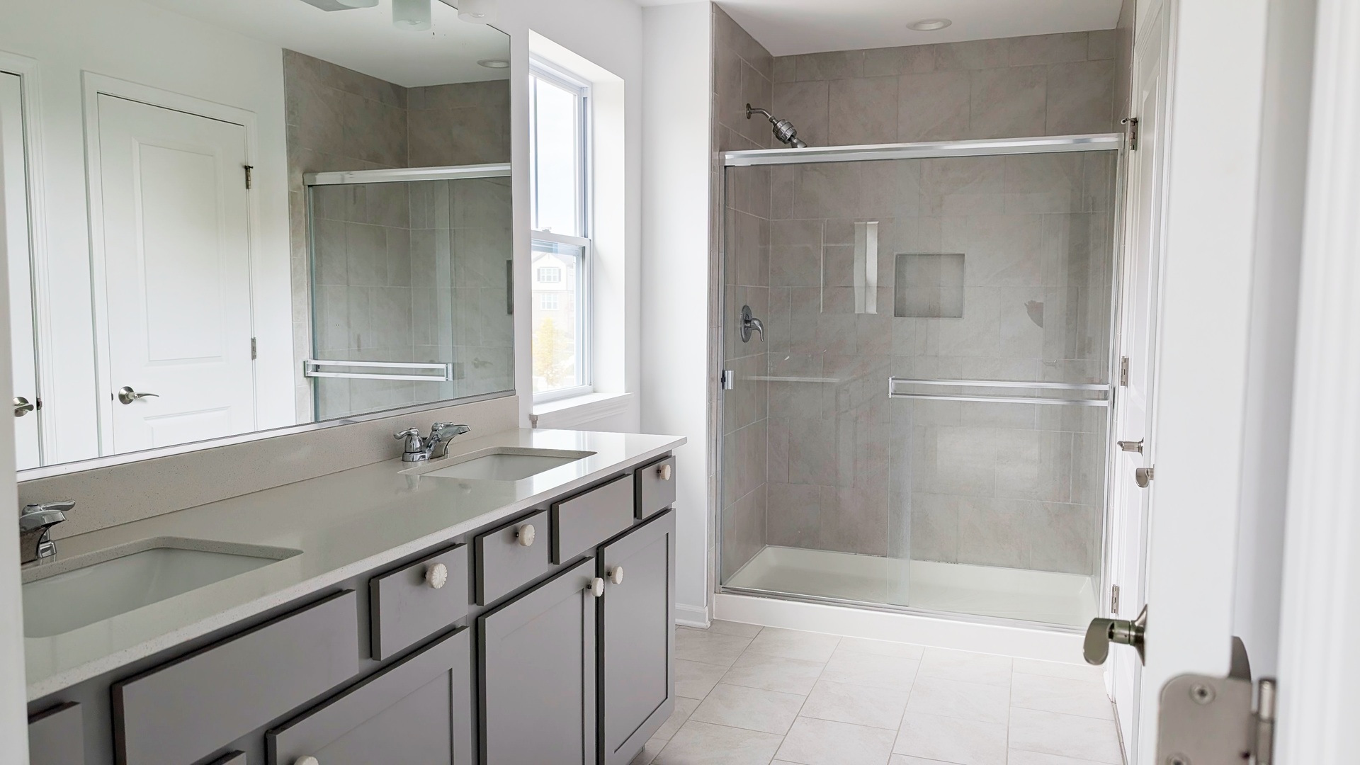 3S484 Lambe Lane, Warrenville, IL 60563