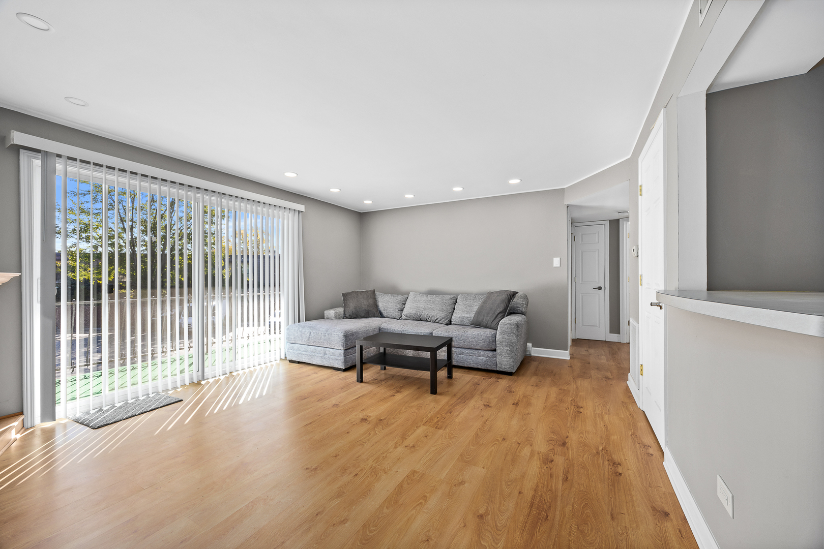 11126 S 84th Avenue #11126, Palos Hills, IL 60465