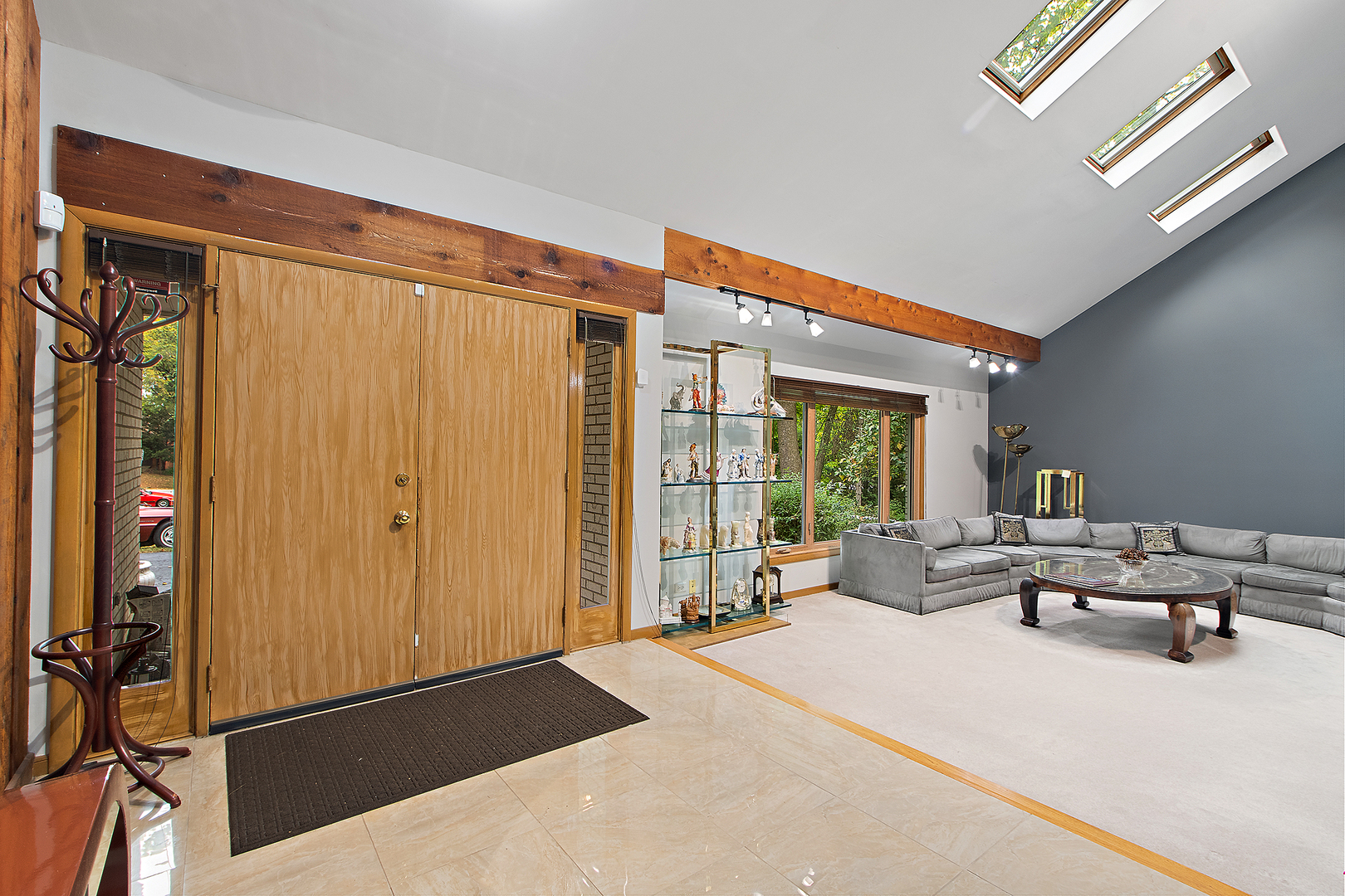 1935 Green Trails Drive, Lisle, IL 60532