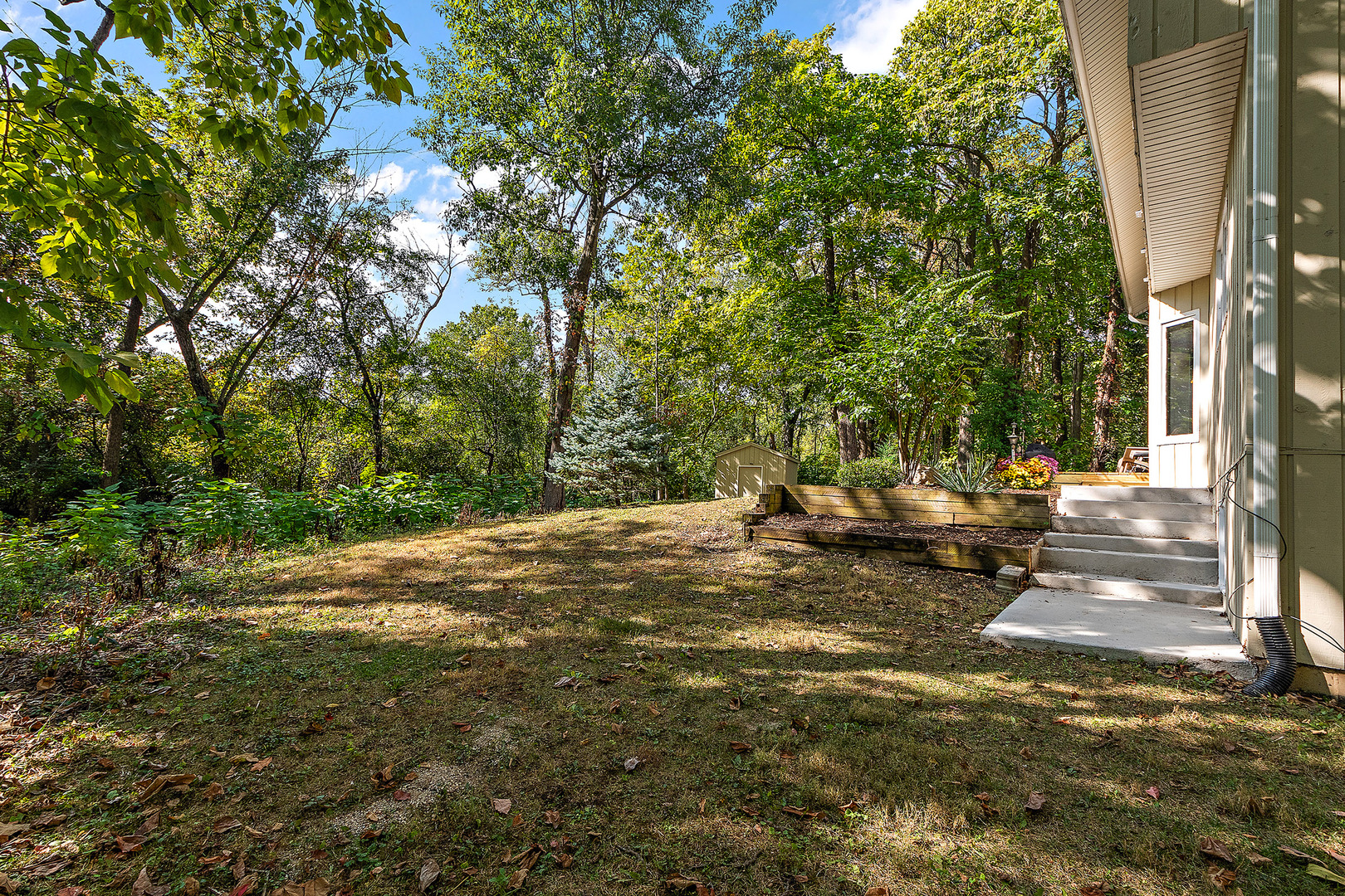 1935 Green Trails Drive, Lisle, IL 60532