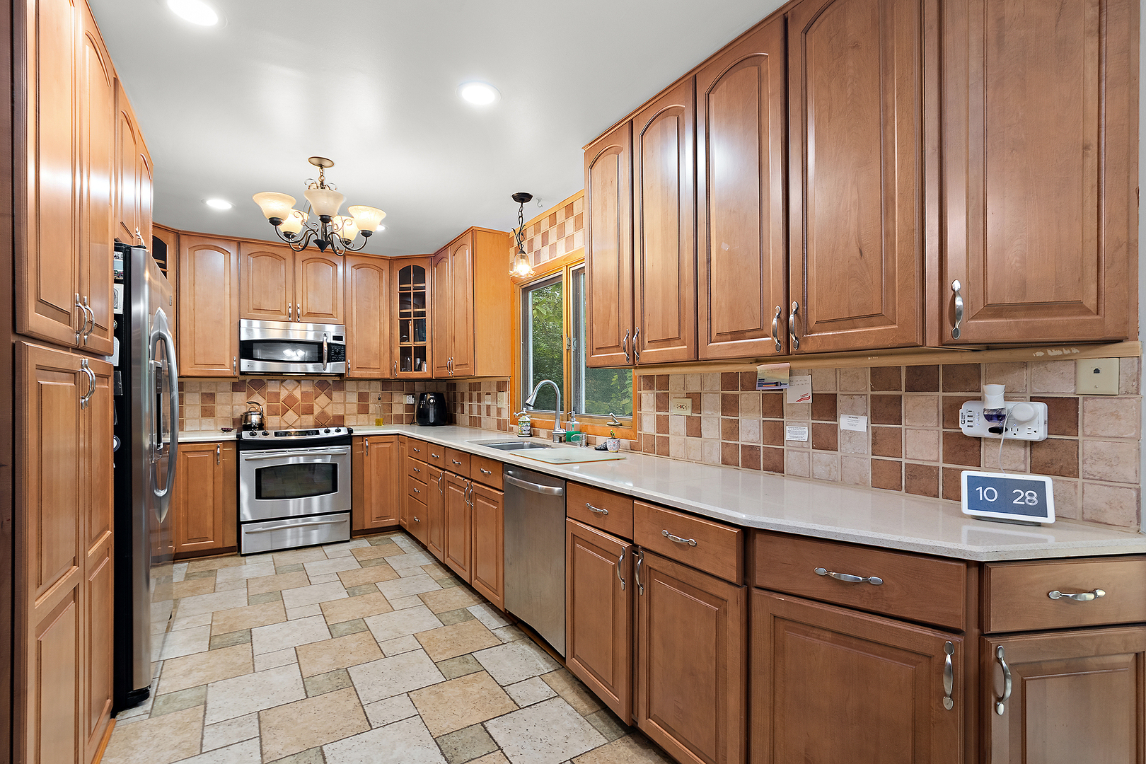 1935 Green Trails Drive, Lisle, IL 60532