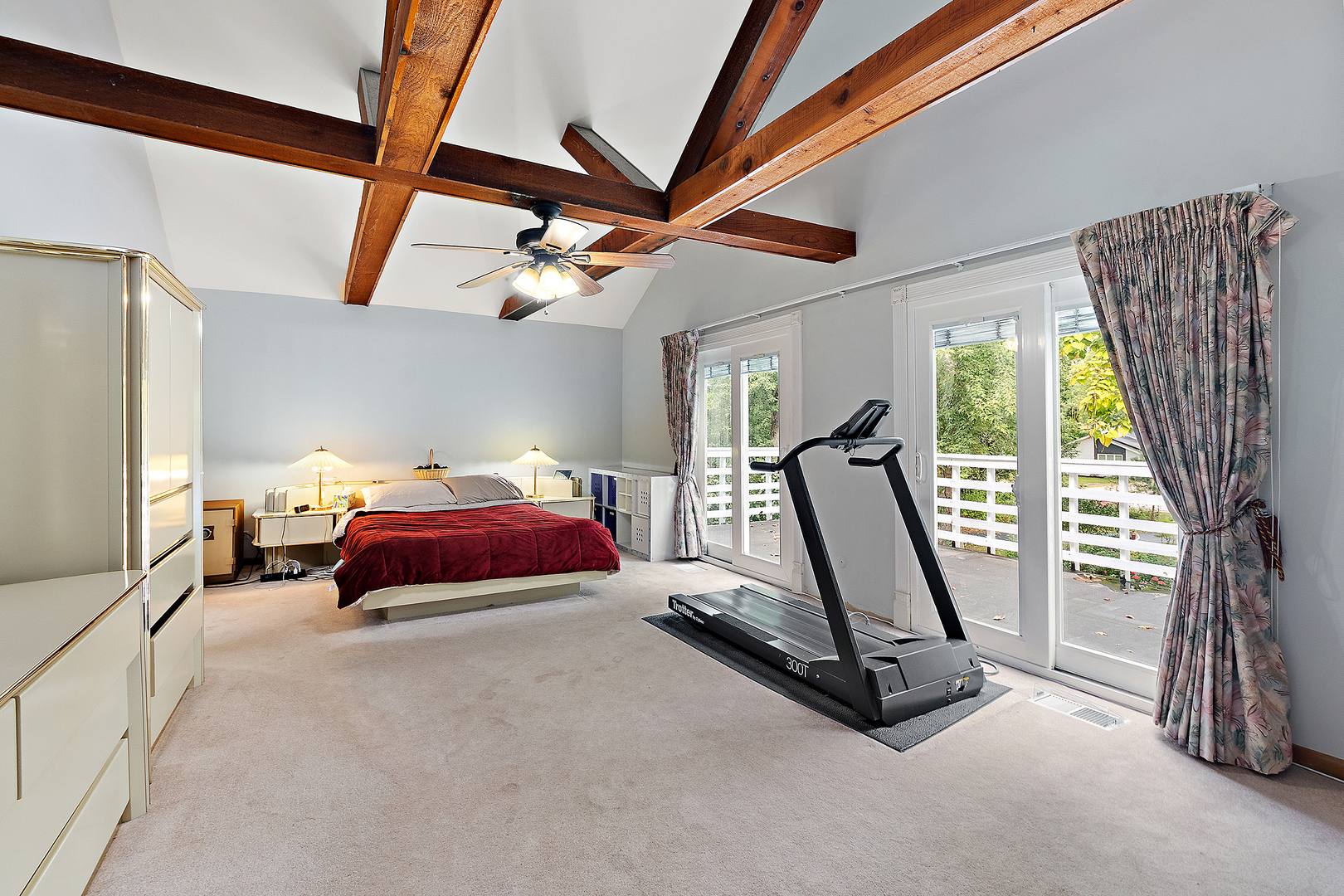 1935 Green Trails Drive, Lisle, IL 60532