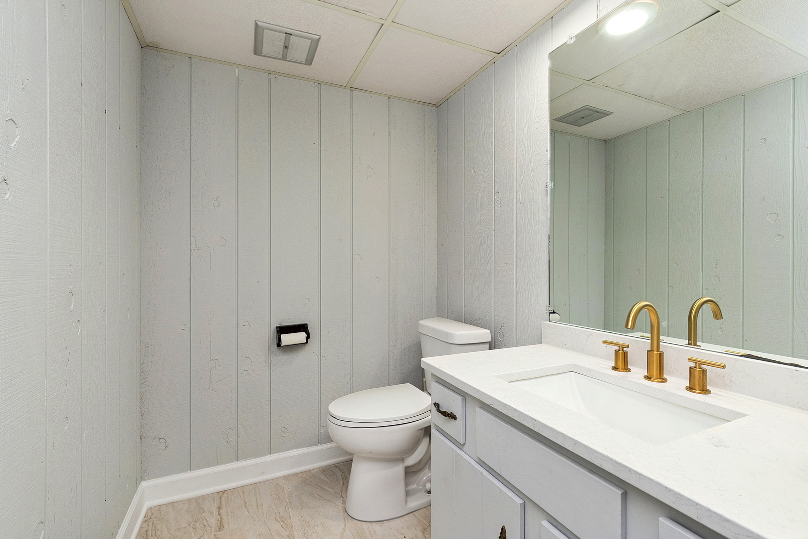 1935 Green Trails Drive, Lisle, IL 60532