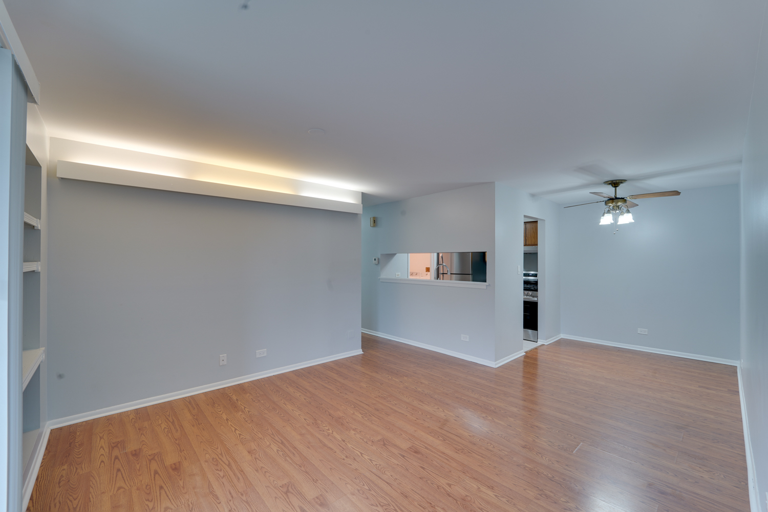 365 Grissom Court #365, Hoffman Estates, IL 60194