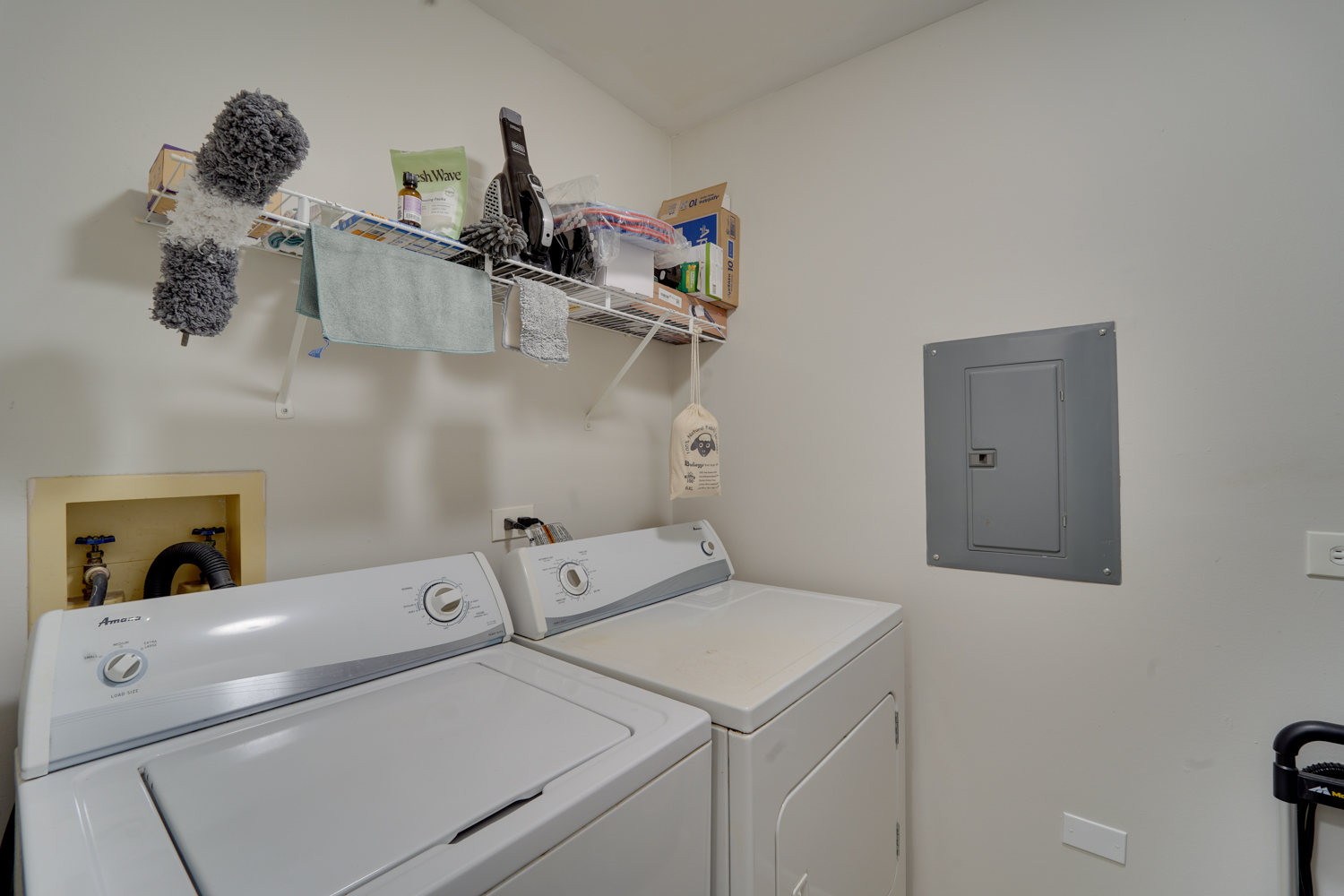 160 Stirling Lane #X1, Schaumburg, IL 60194