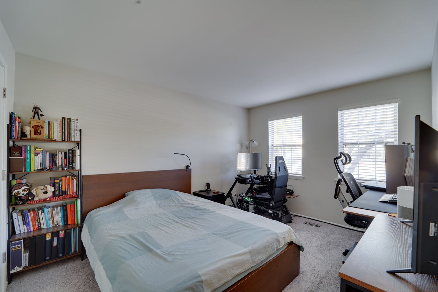 160 Stirling Lane #X1, Schaumburg, IL 60194