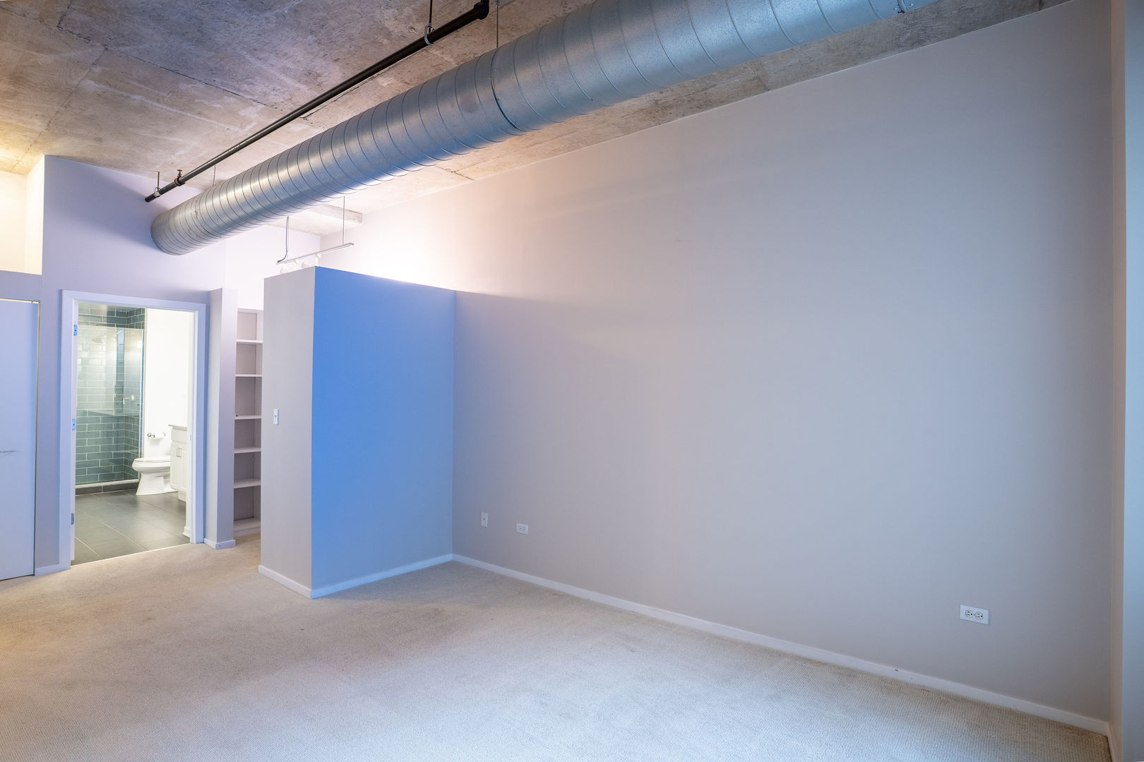 933 W Van Buren Street #404, Chicago, IL 60607