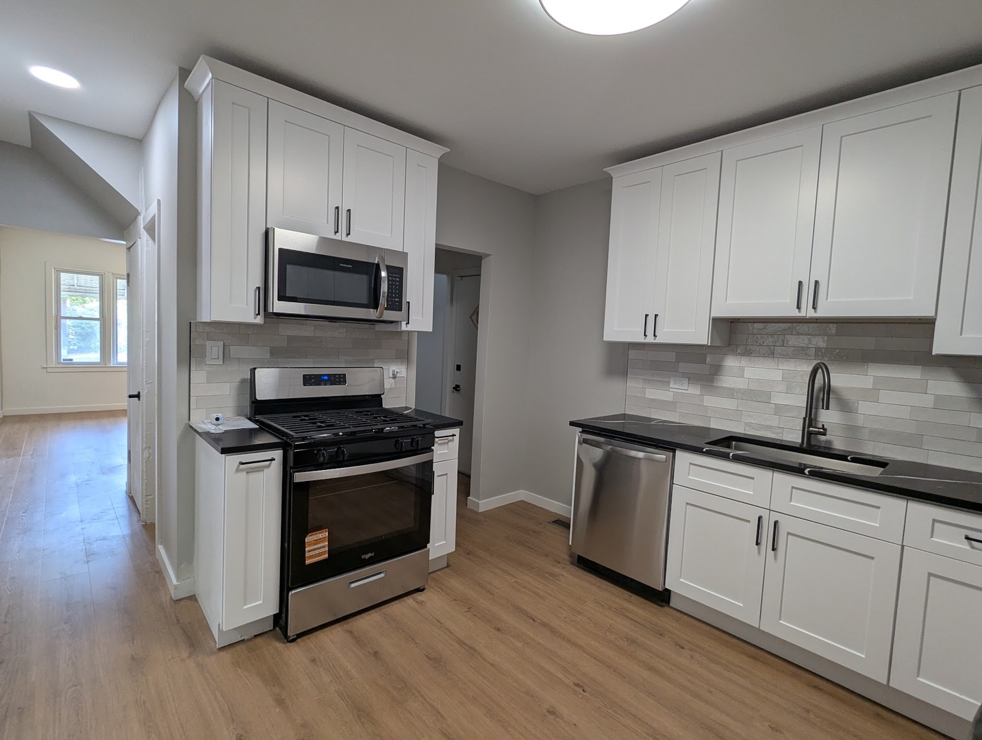 8952 S Aberdeen Street, Chicago, IL 60620