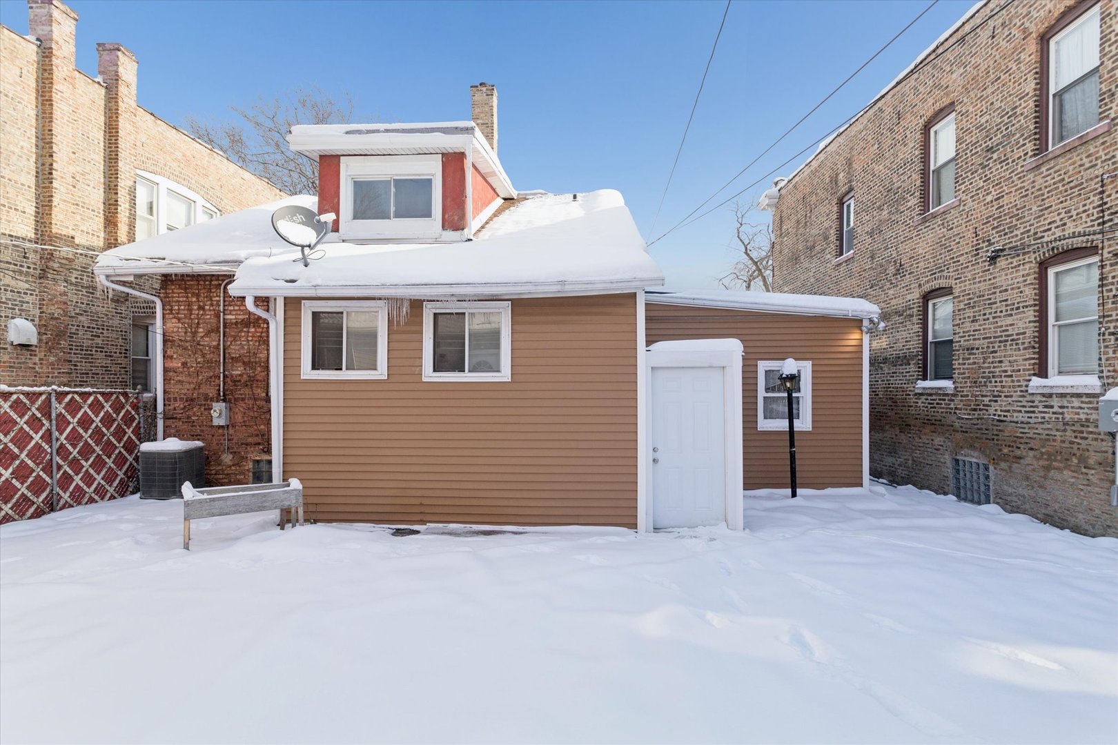 8952 S Aberdeen Street, Chicago, IL 60620