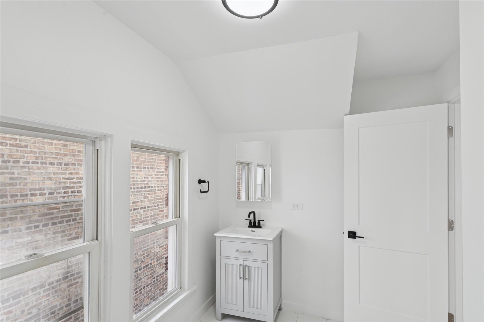 8952 S Aberdeen Street, Chicago, IL 60620