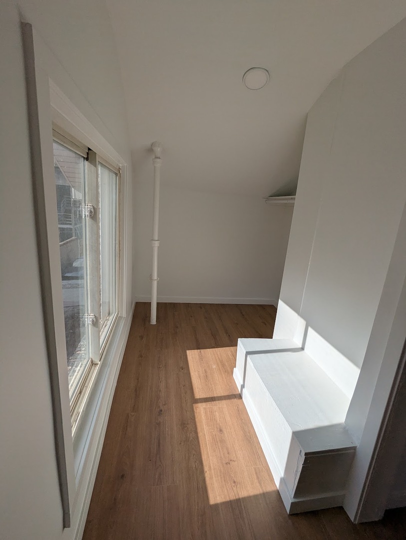 8952 S Aberdeen Street, Chicago, IL 60620