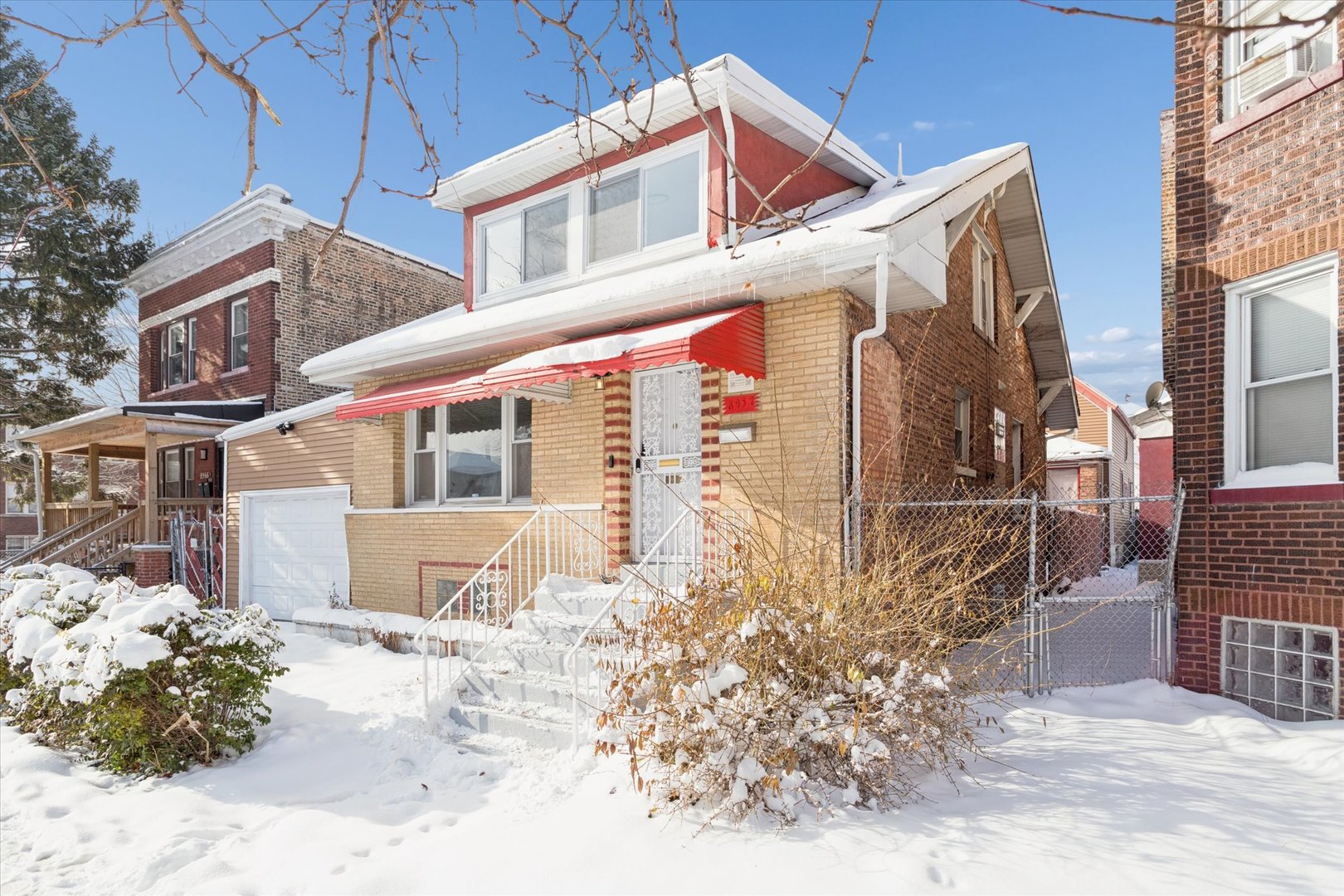 8952 S Aberdeen Street, Chicago, IL 60620