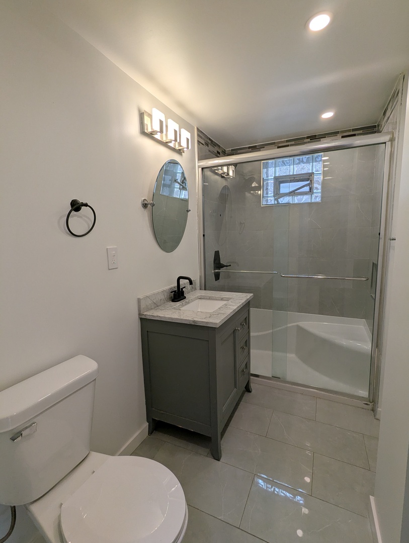 8952 S Aberdeen Street, Chicago, IL 60620