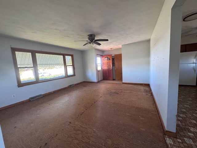 9538 N 1250 East Road, Shirley, IL 61772