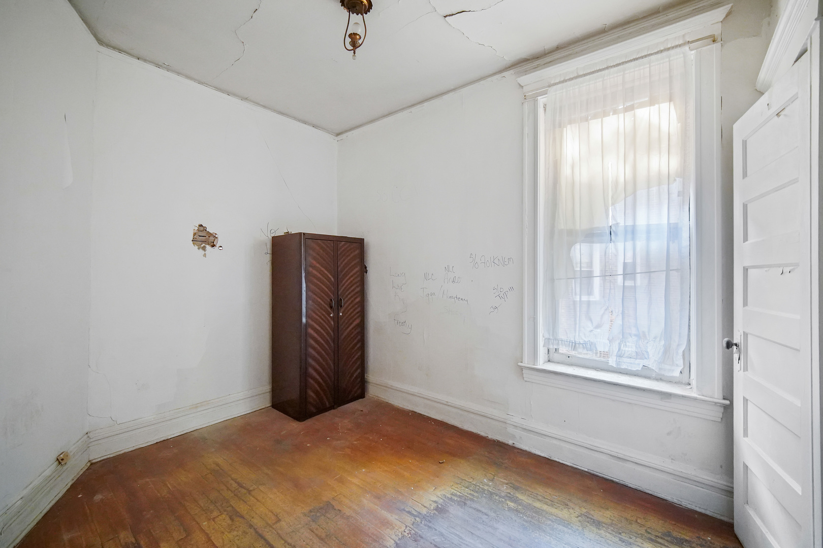 6126 S Green Street, Chicago, IL 60621