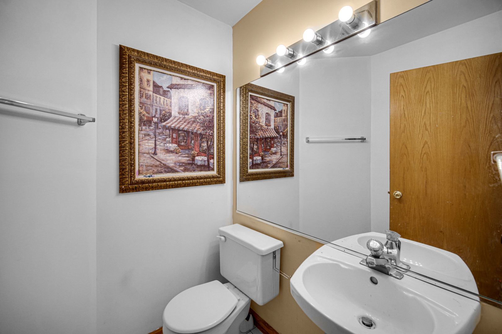 763 Highview Court, Antioch, IL 60002