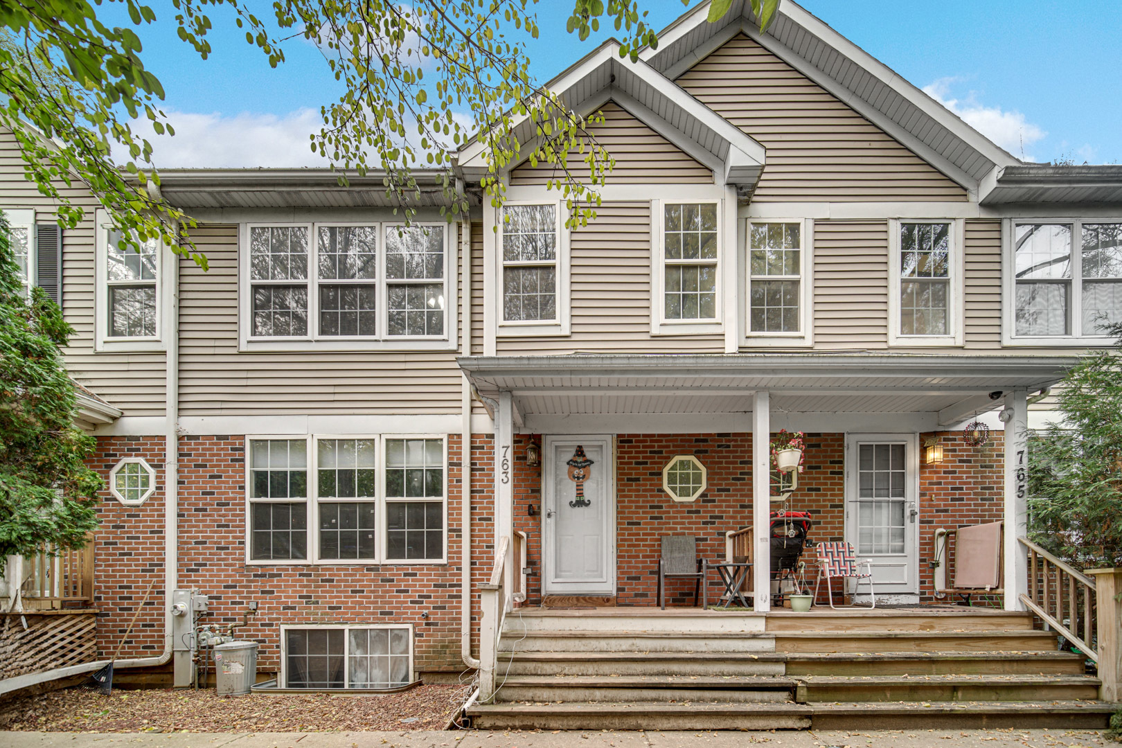 763 Highview Court, Antioch, IL 60002