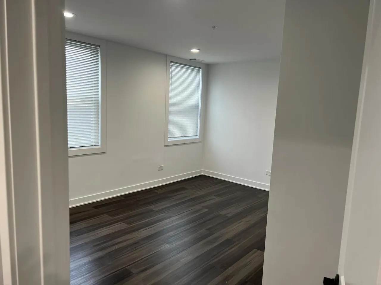 3239 Grove Avenue, Berwyn, IL 60402