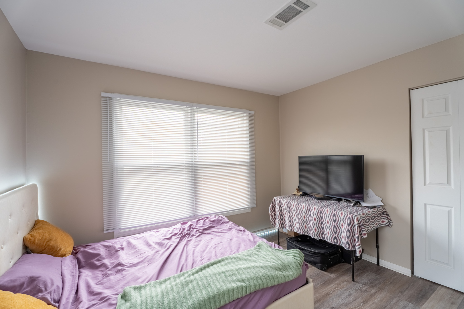 774 Terrace Court #T, Elgin, IL 60120