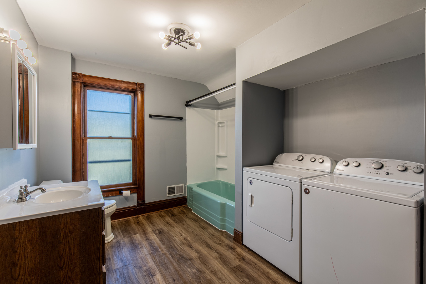 15 S Vernon Street, Princeton, IL 61356