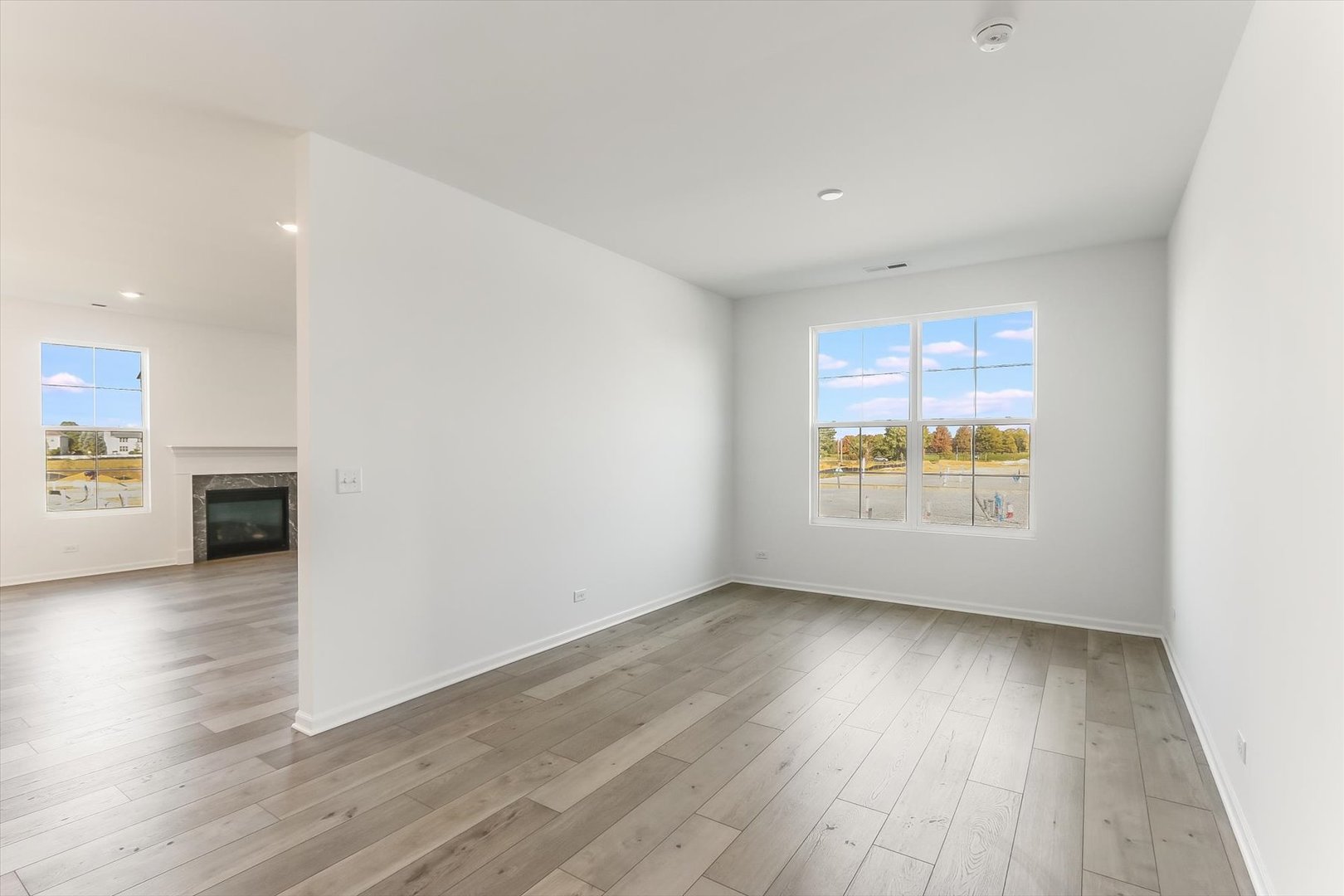 730 Alberta Avenue, Oswego, IL 60543