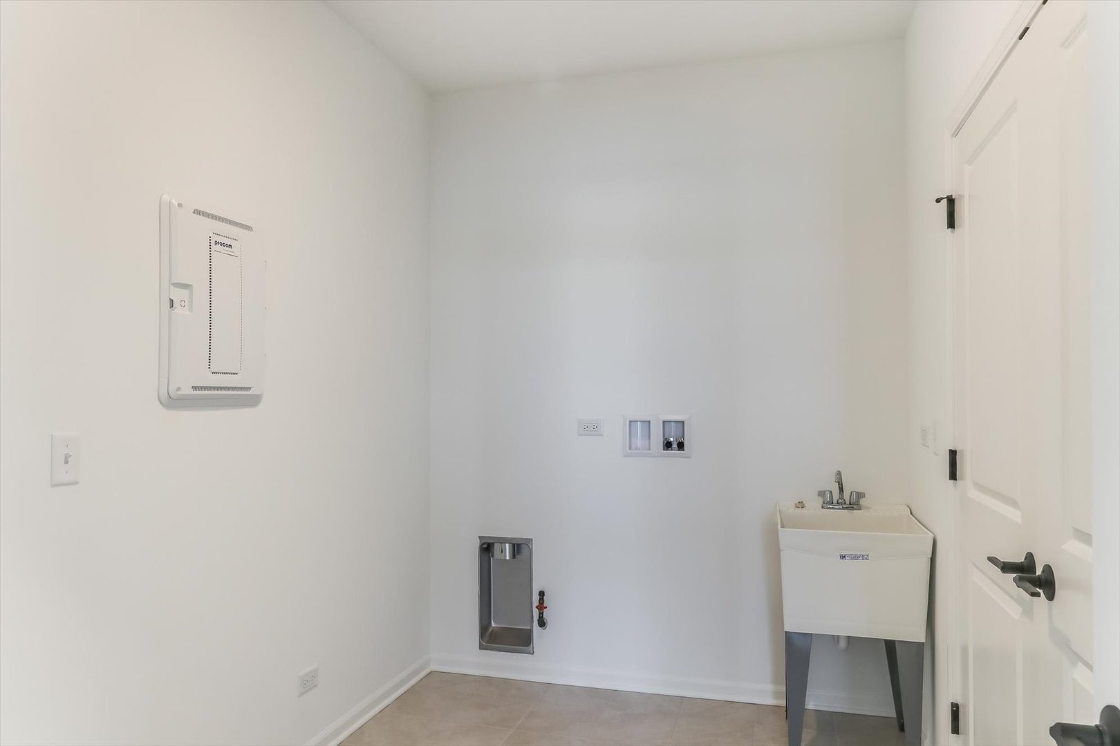 730 Alberta Avenue, Oswego, IL 60543