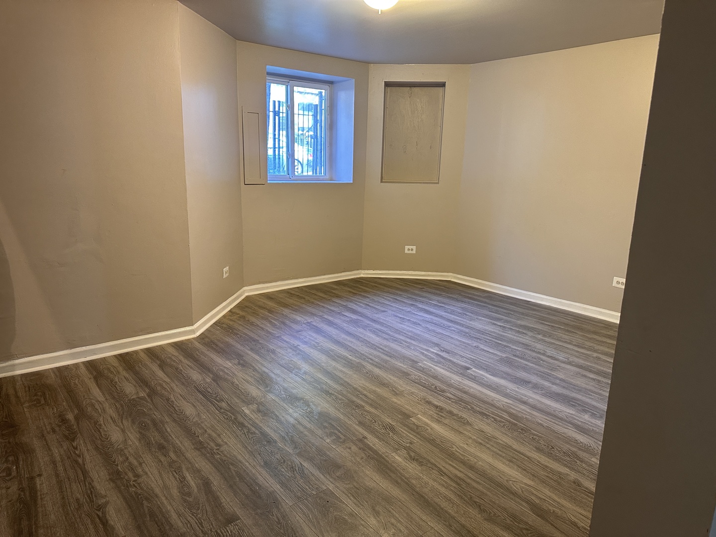 1842 S Drake Avenue, Chicago, IL 60623