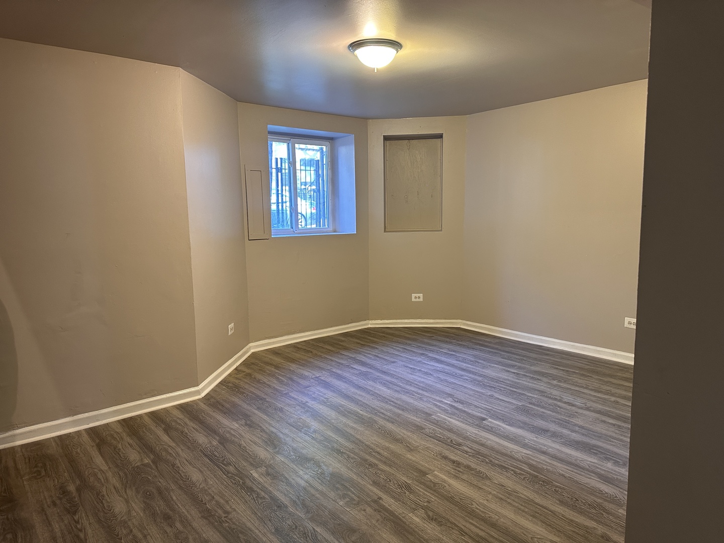 1842 S Drake Avenue, Chicago, IL 60623