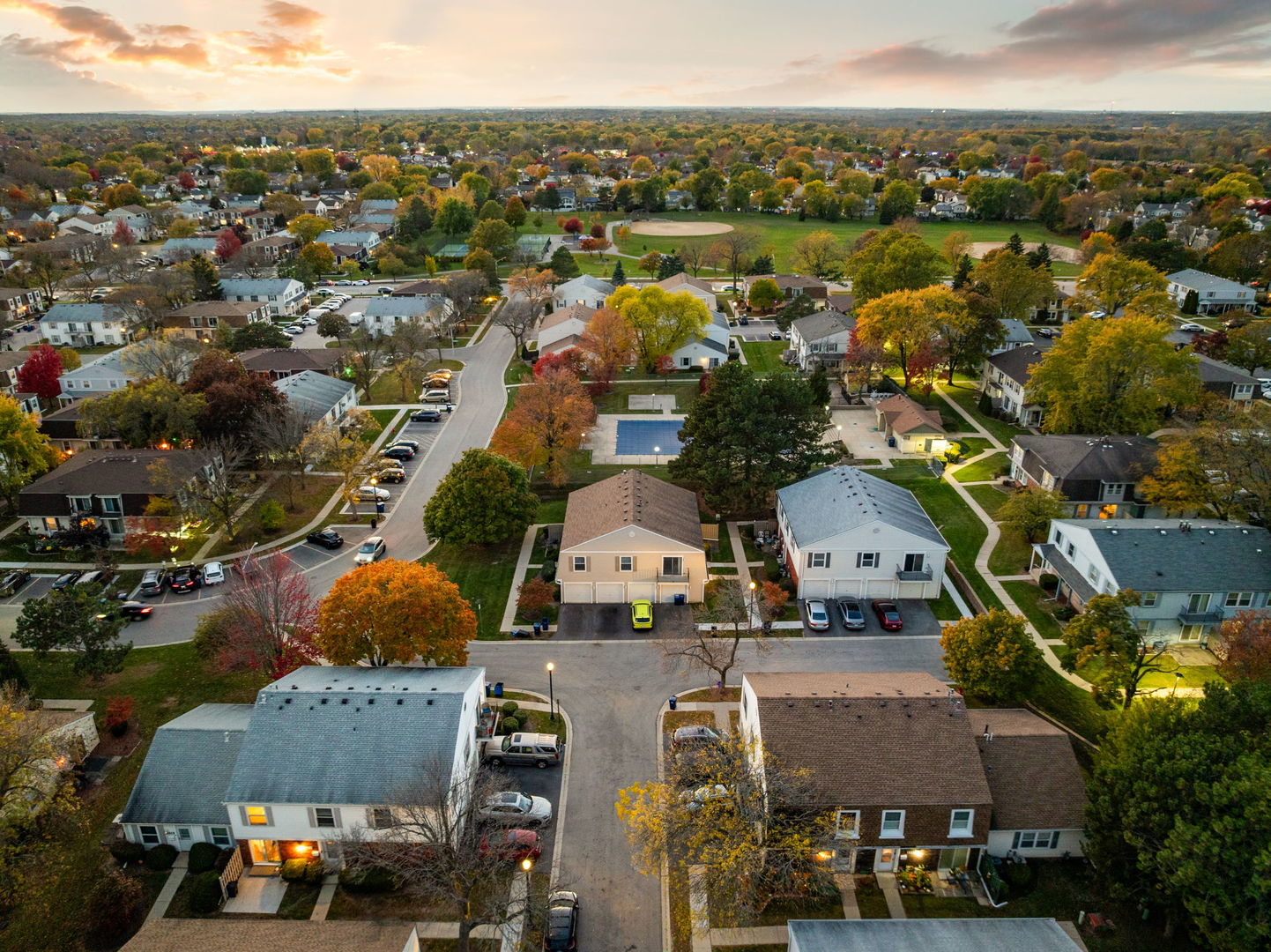 602 Bryn Mawr Court #602, Schaumburg, IL 60194